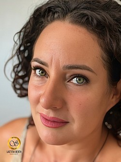 Maquillage permanent sourcils et maquillage permanent lèvres