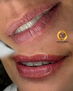 AQUARELLE LIPS